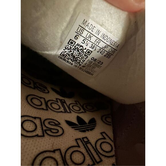 Adidas Gray Suede and Black Classic Stripe GUAM Edition Sneakers Size 6